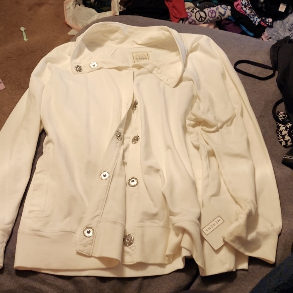 24/26 jacket new with tag